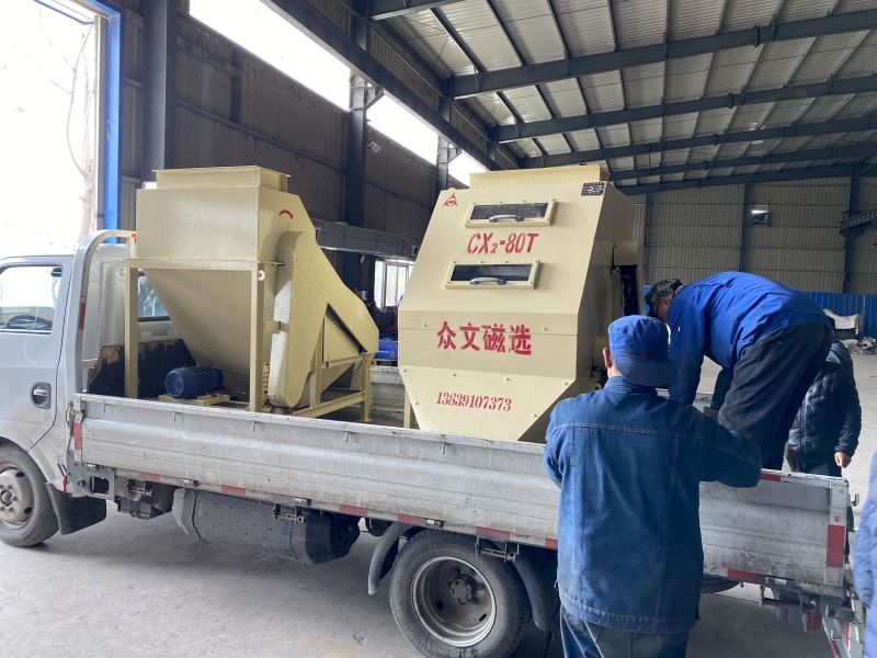 我廠大型新式磁輥筒受用戶歡迎